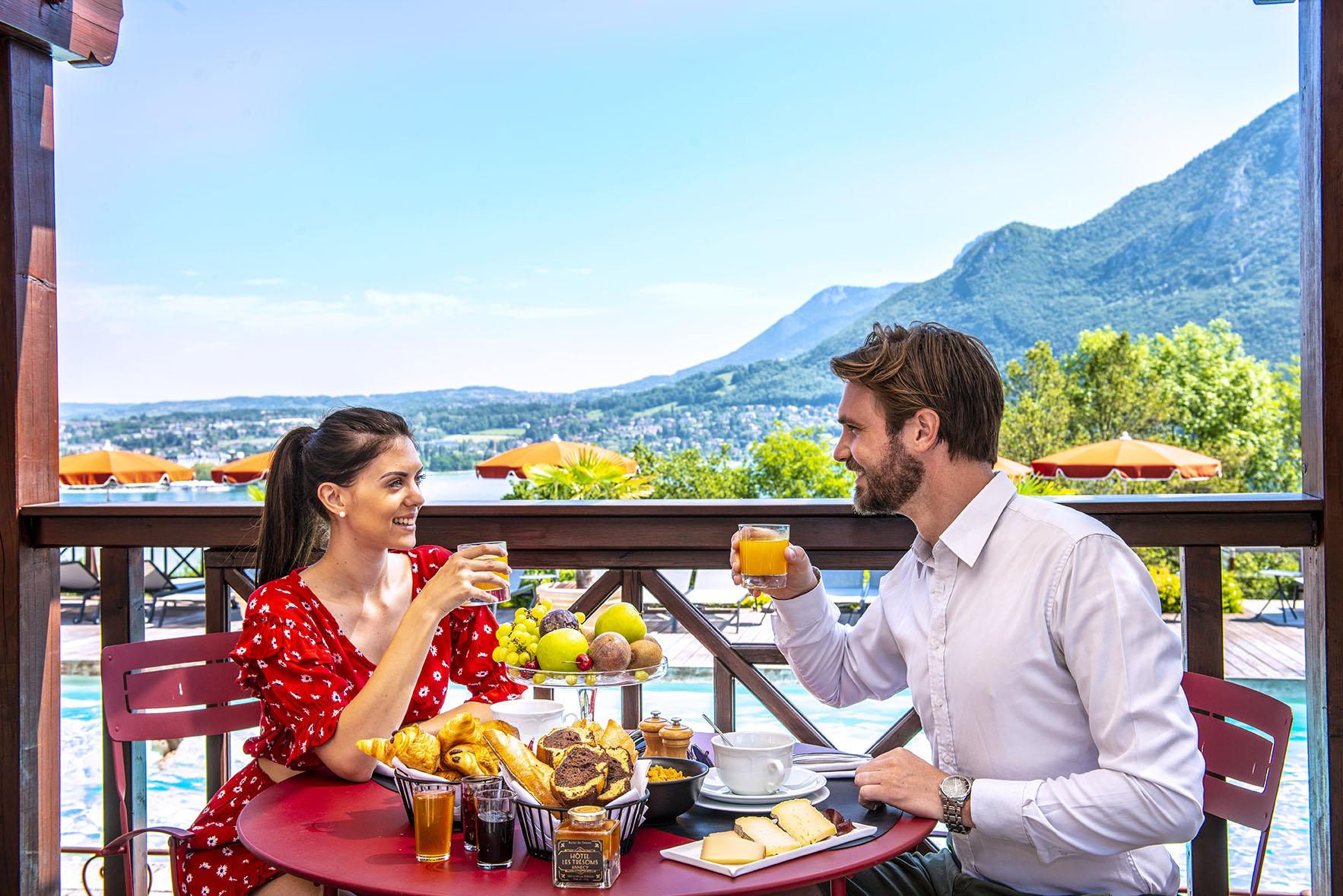 Hotel Les Trésoms Lake&spa 4*